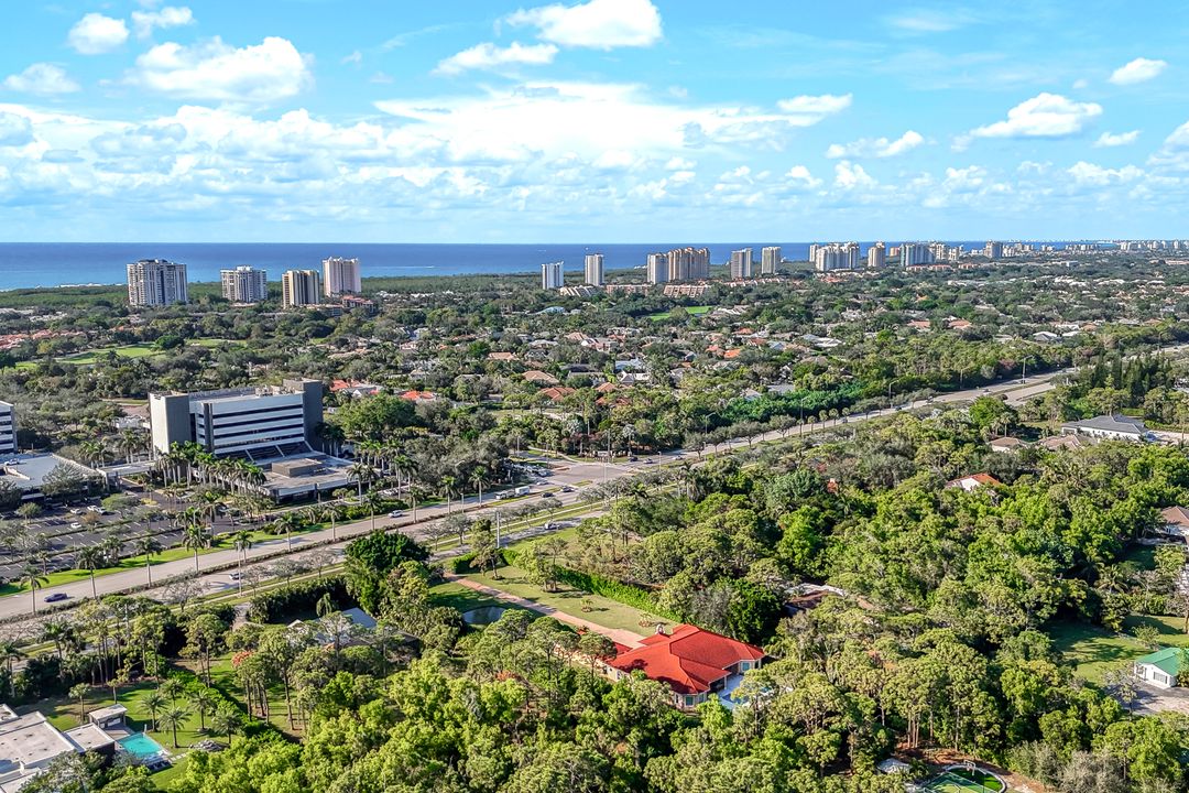 6516 Trail Blvd, Naples, FL 34108