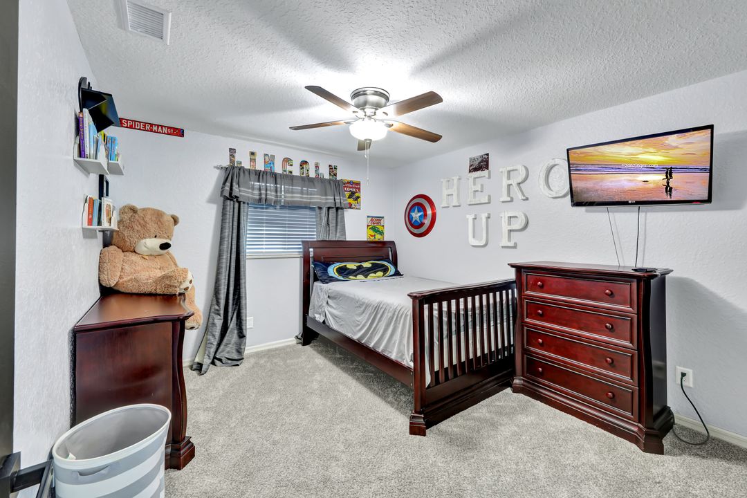 1125 NW 18th Pl, Cape Coral, FL 33993