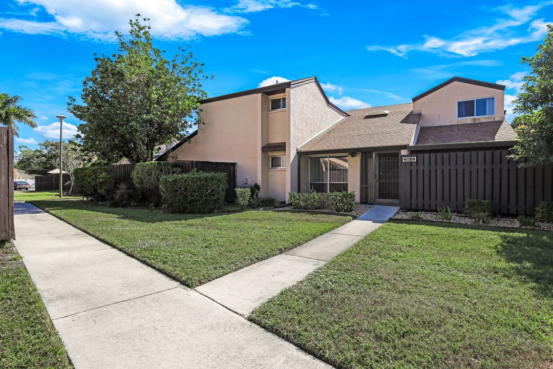 7164 Kola Terrace #31, Fort Myers, FL 33907