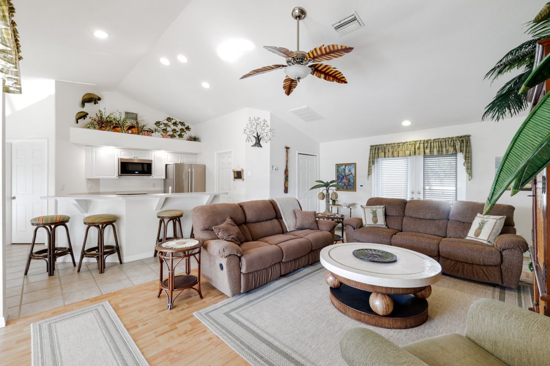 3510 SE 5th Pl, Cape Coral, FL 33904