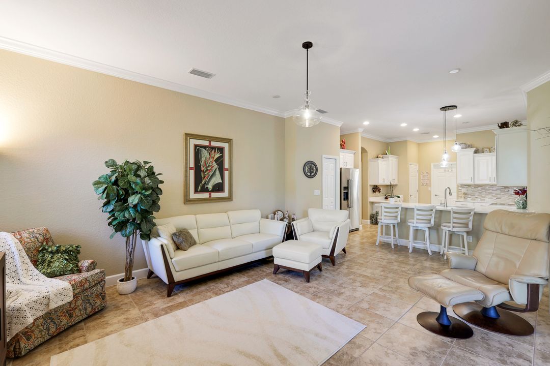 20626 Torre Del Lago St, Estero, FL 33928