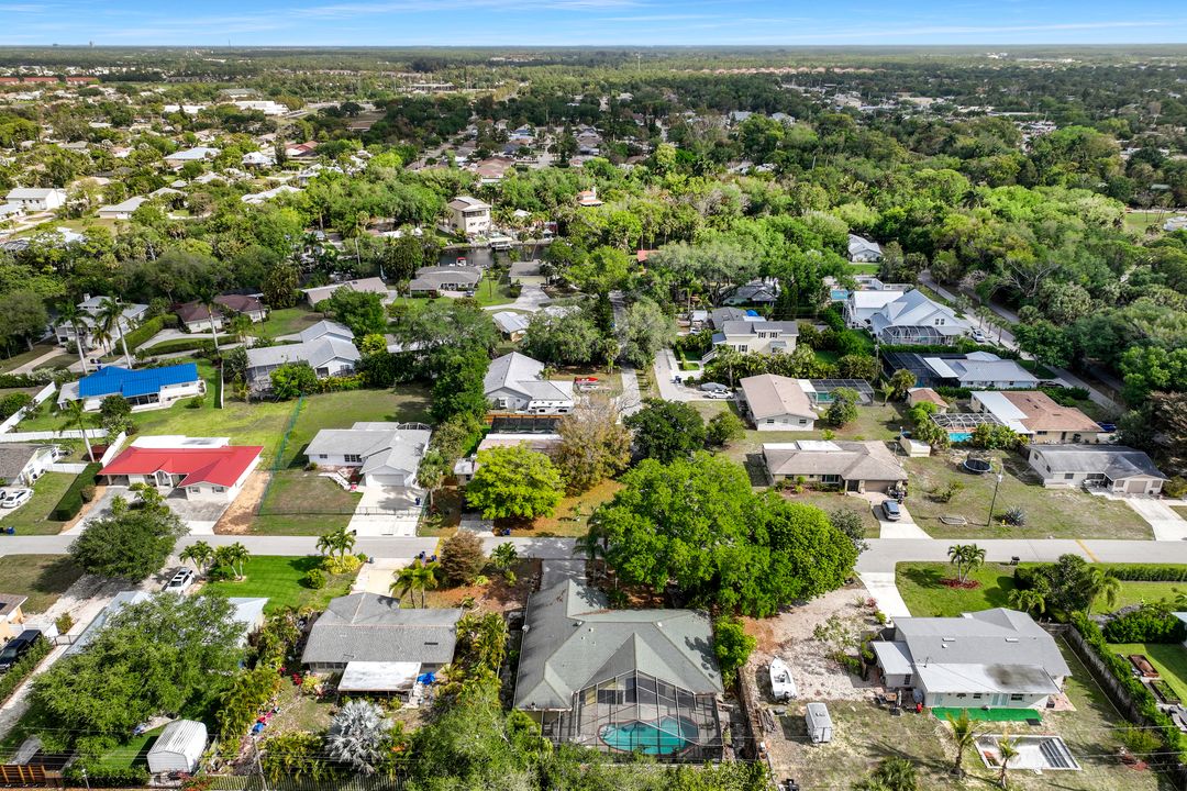 10370 Main Dr, Bonita Springs, FL 34135