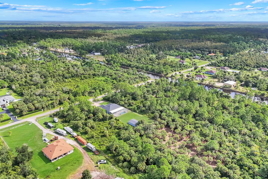 2180 12th Ave NE, Naples, FL 34120