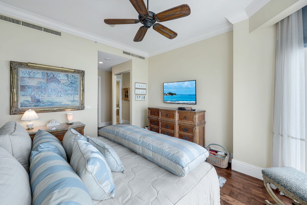 4951 Bonita Bay Blvd #PH302, Bonita Springs, FL 34134