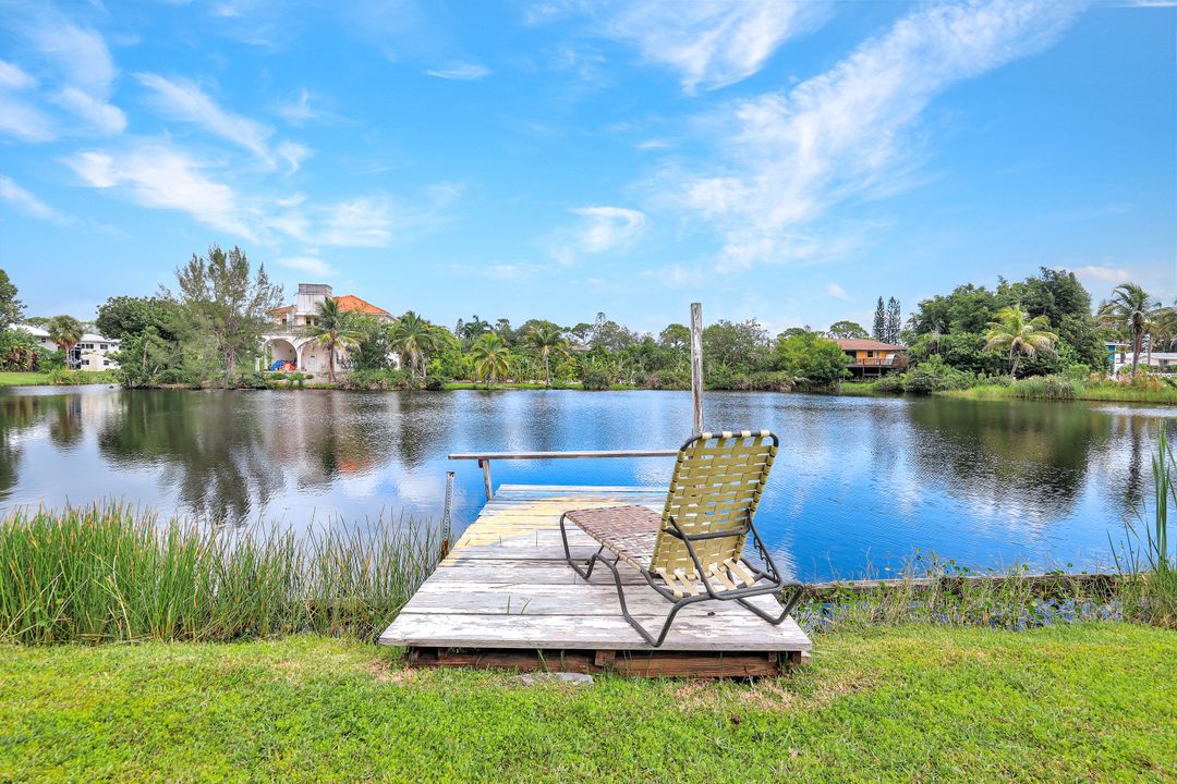 3940 Bennett Ln, Bonita Springs, FL 34134