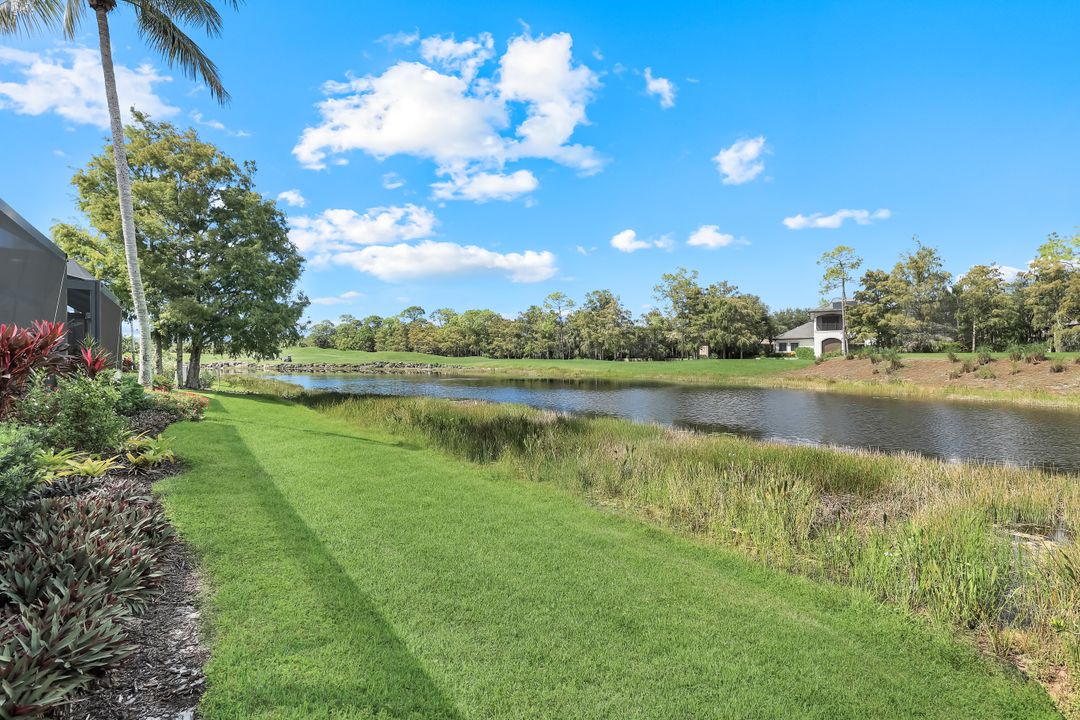 7395 Monteverde Way, Naples, FL 34119