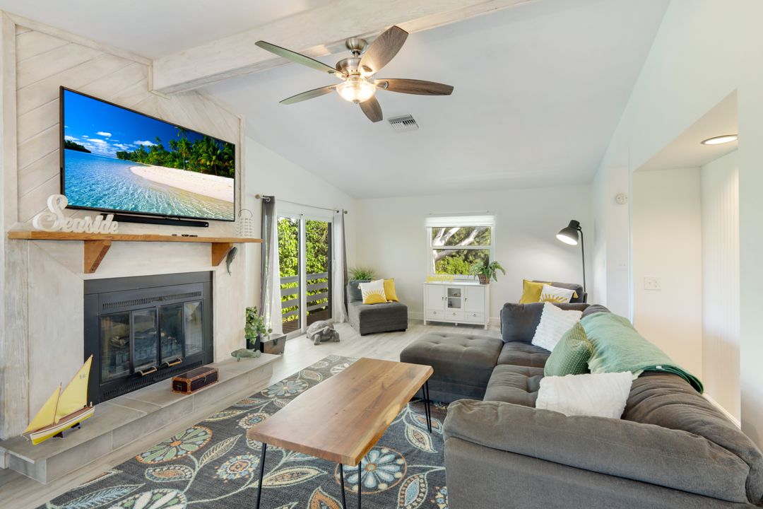 1752 Serenity Ln, Sanibel, FL 33957
