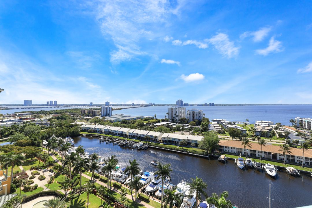 3426 Hancock Bridge Pkwy #PH2W, North Fort Myers, FL 33903