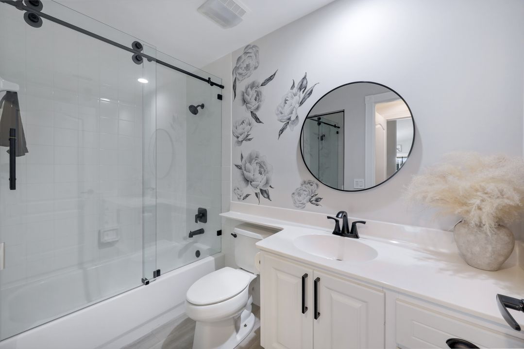 4744 Maupiti Way, Naples, FL 34119