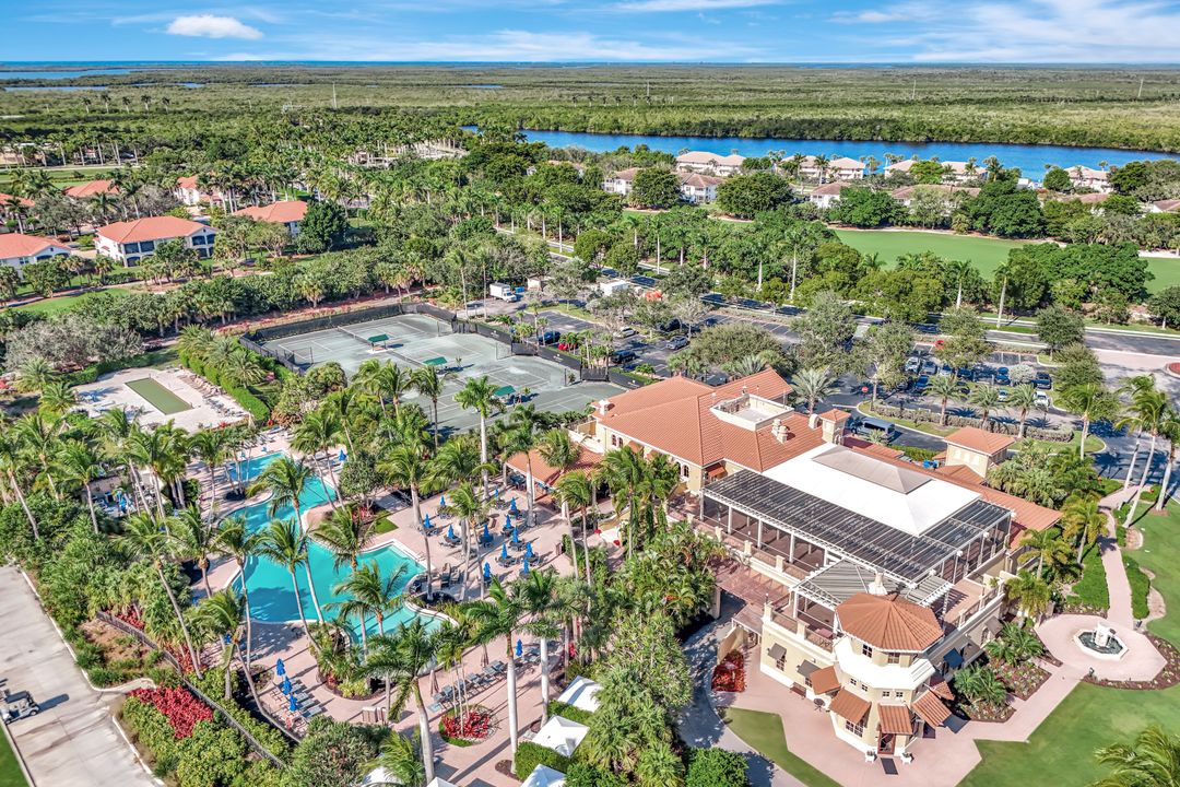 1438 Borghese Ln #101, Naples, FL 34114