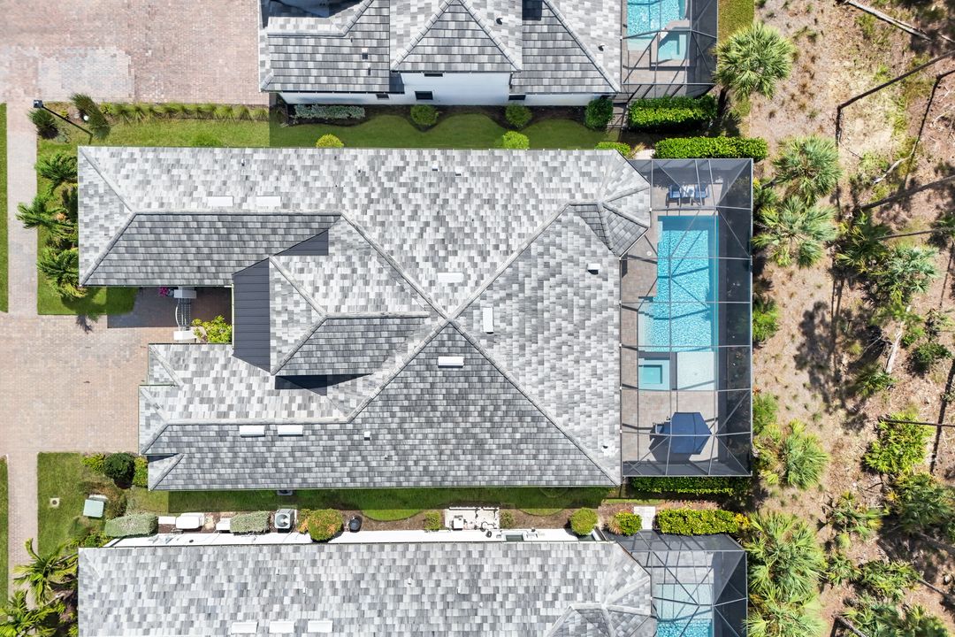 16221 Verilyn Cir, Naples, FL 34110