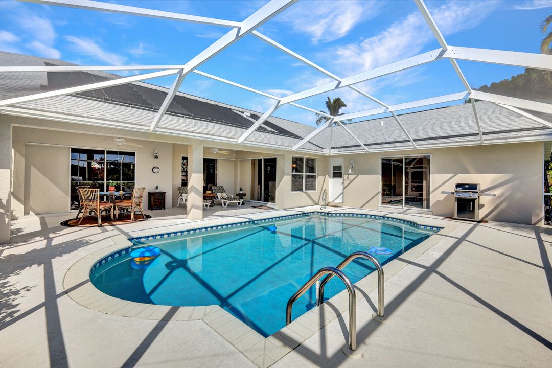 610 Archer Pkwy W, Cape Coral, FL 33904