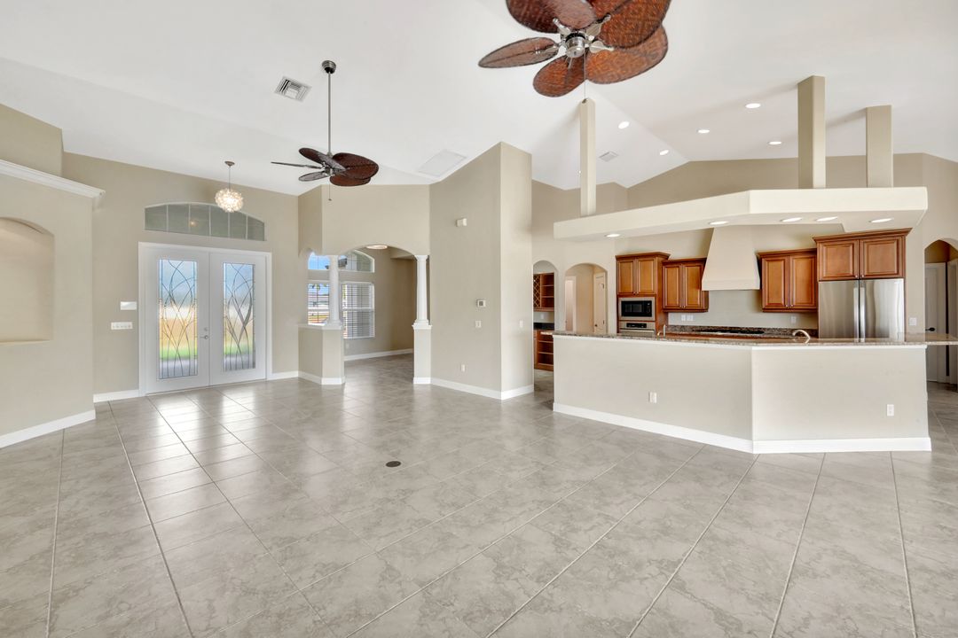 1405 NW 34th Ave, Cape Coral, FL 33993