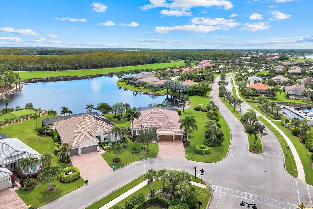 9180 Ores Cir, Naples, FL 34120