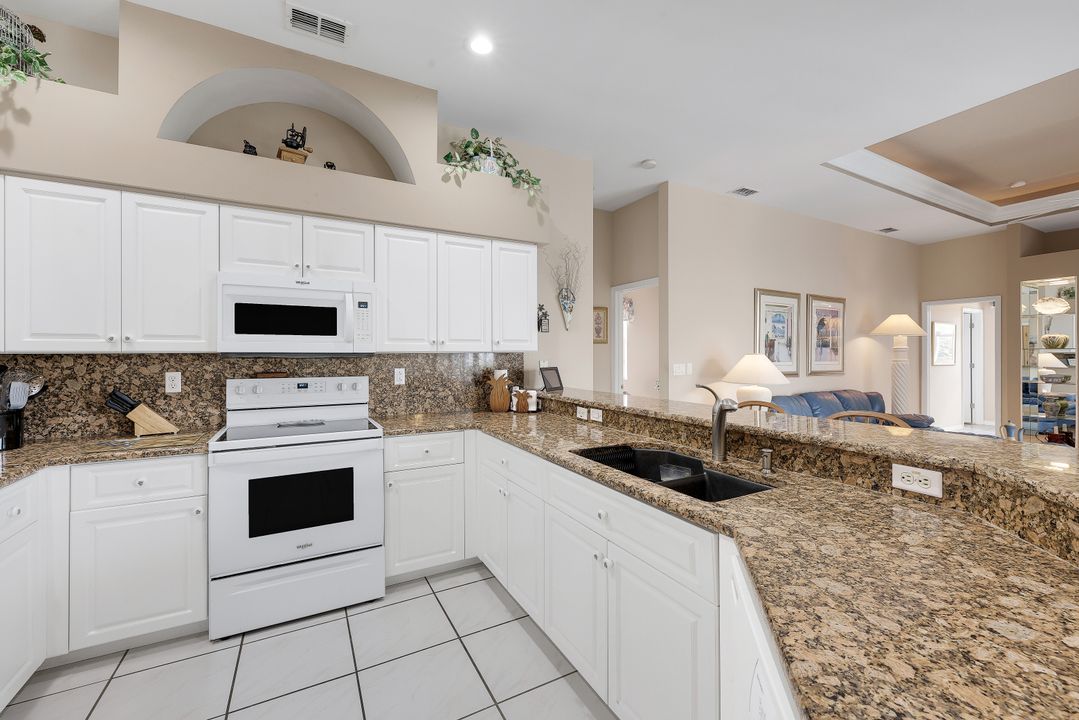 26370 Summer Greens Dr, Bonita Springs, FL 34135