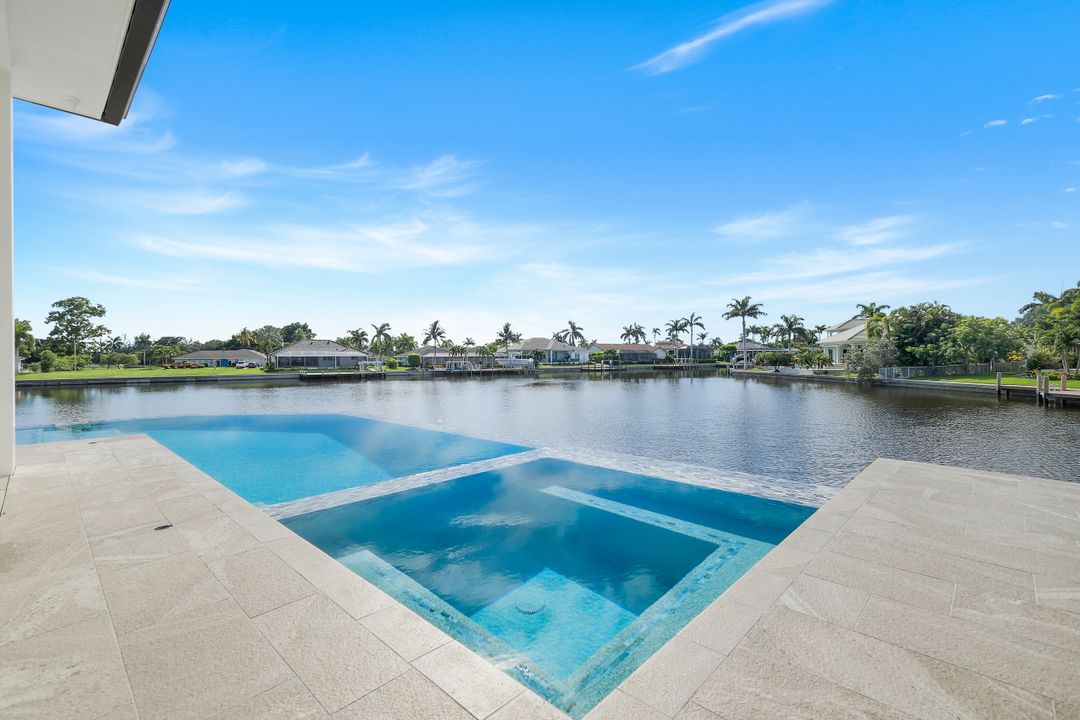 1610 Briarwood Ct, Marco Island, FL 34145