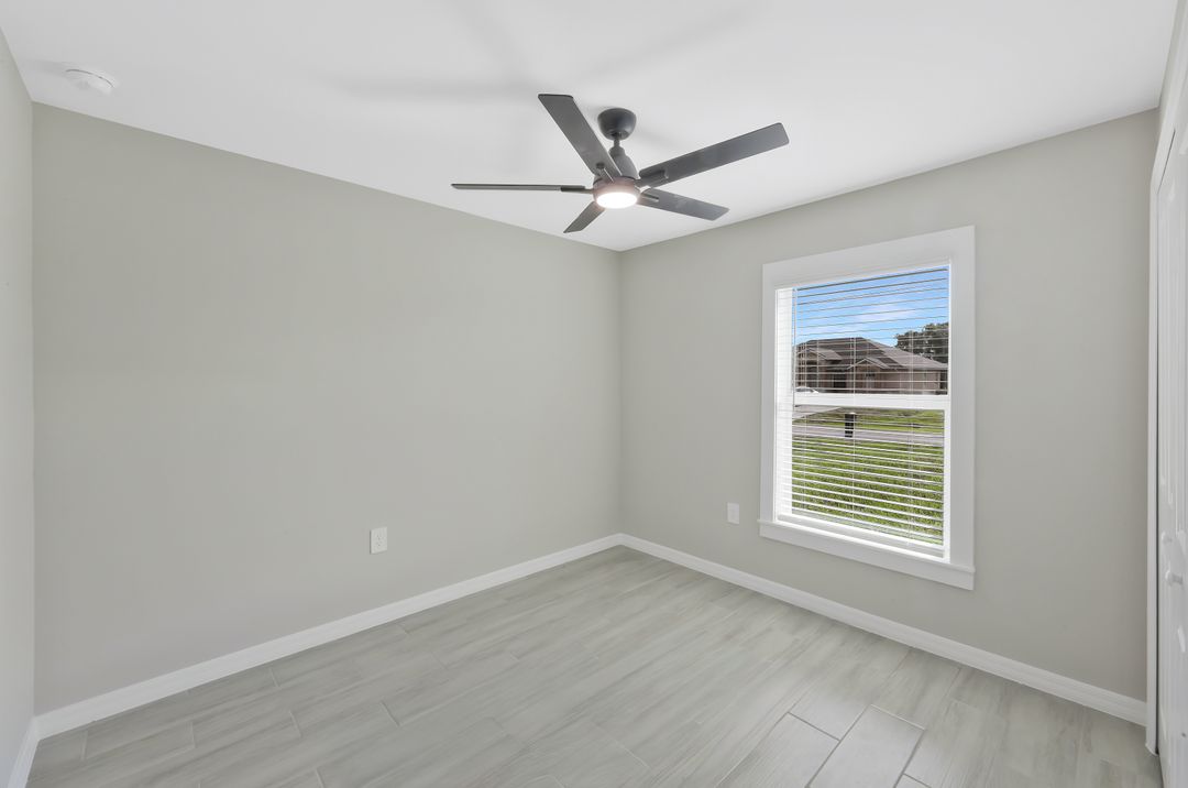 3804 NE 9th Pl, Cape Coral, FL 33909