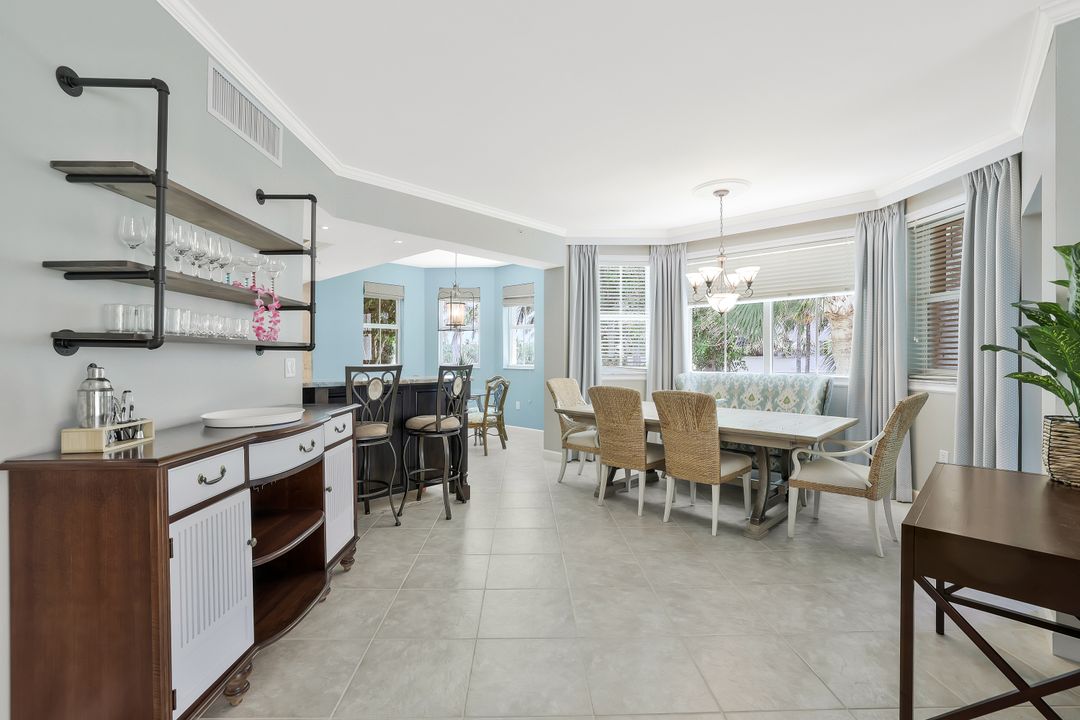 315 Dunes Blvd #T01, Naples, FL 34110