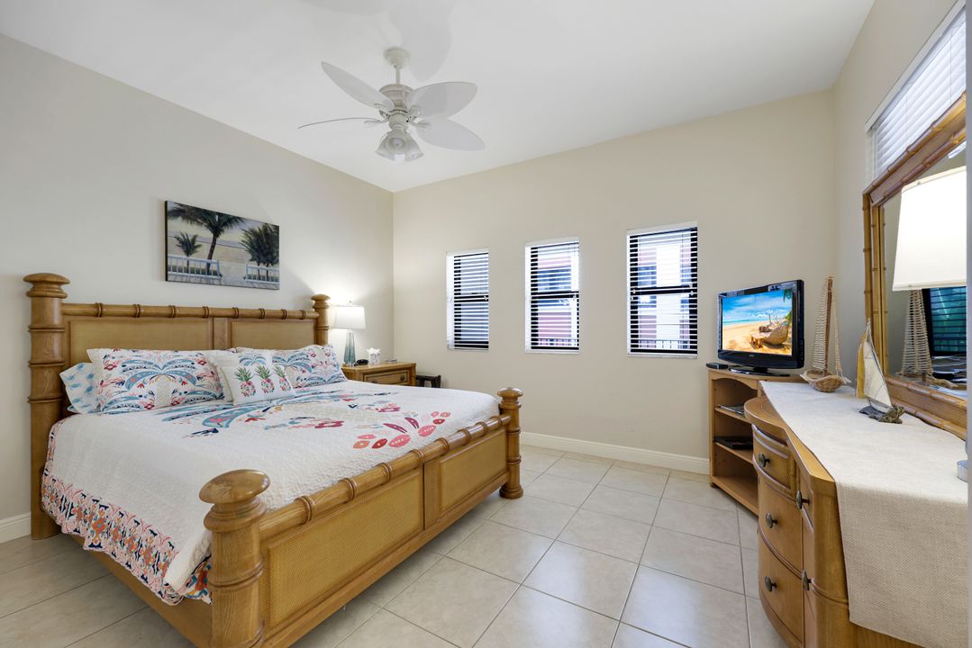 760 N Collier Blvd #206, Marco Island, FL 34145