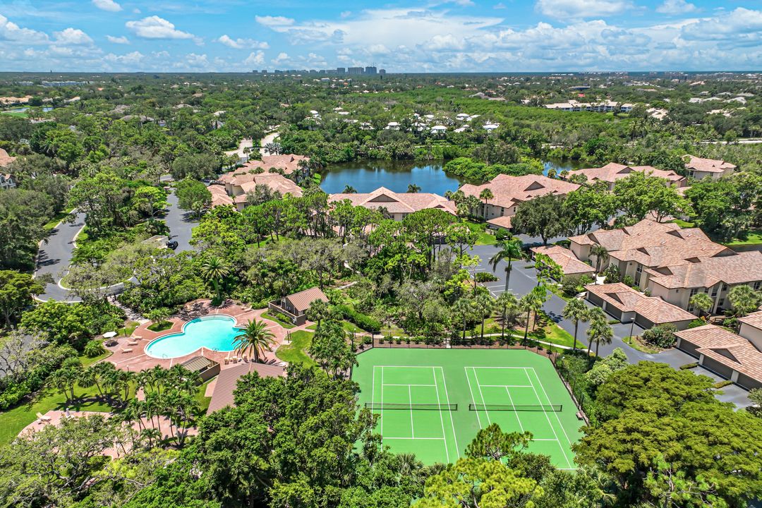26880 Wedgewood Dr #305, Bonita Springs, FL 34134