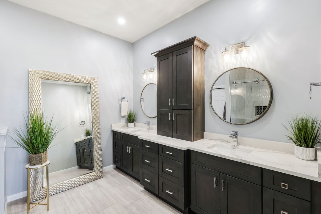 13034 Pennington Pl #202, Fort Myers, FL 33913