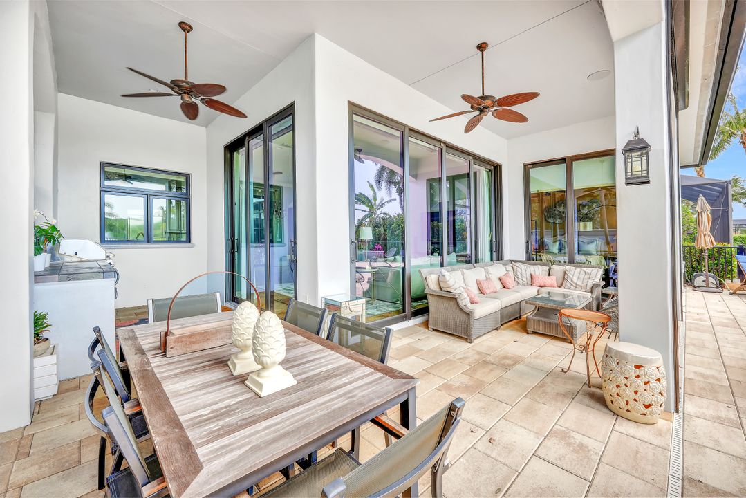 16811 Cabreo Dr, Naples, FL 34110