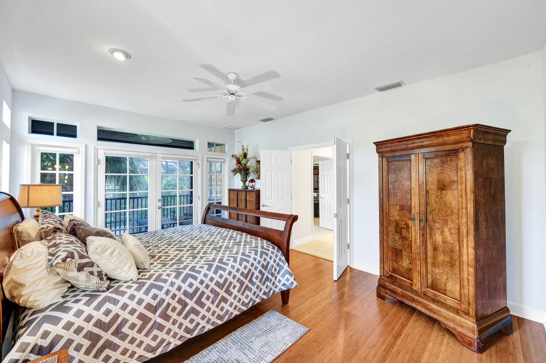 3490 Thornbury Ln, Bonita Springs, FL 34134