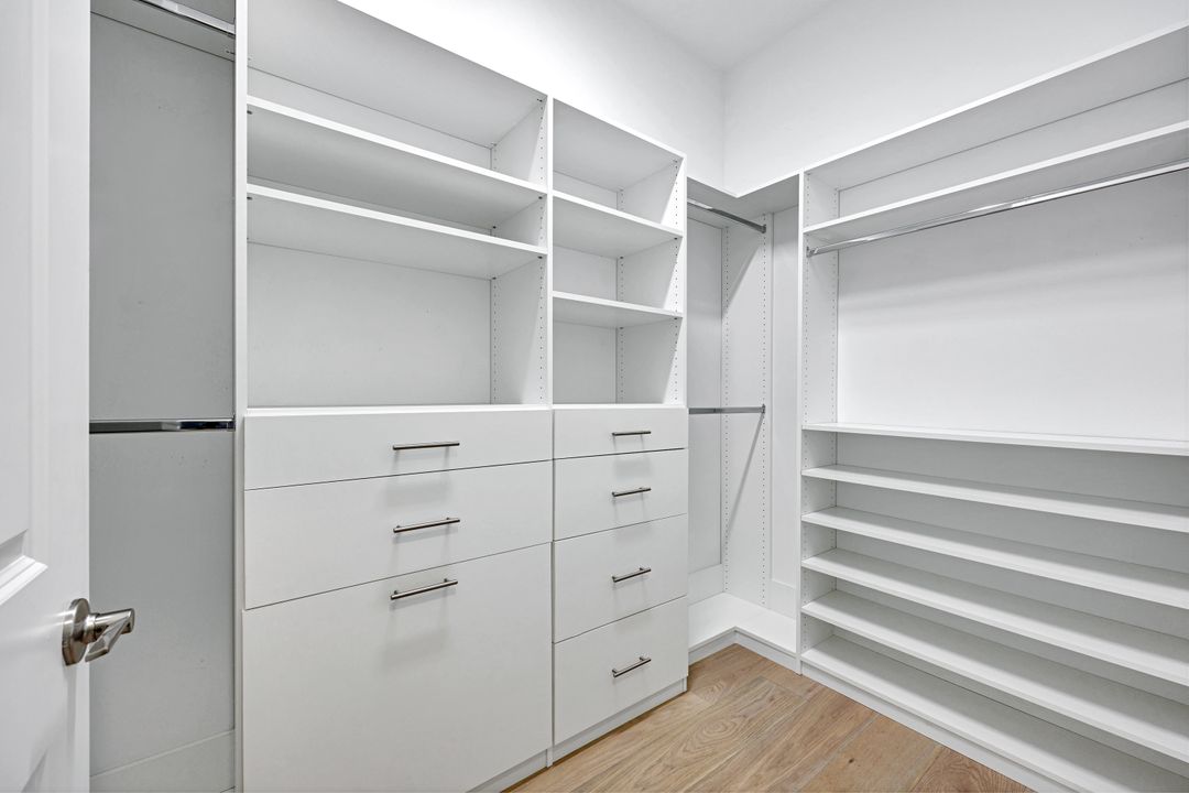 20812 Thistle Leaf Ln, Estero, FL 33928