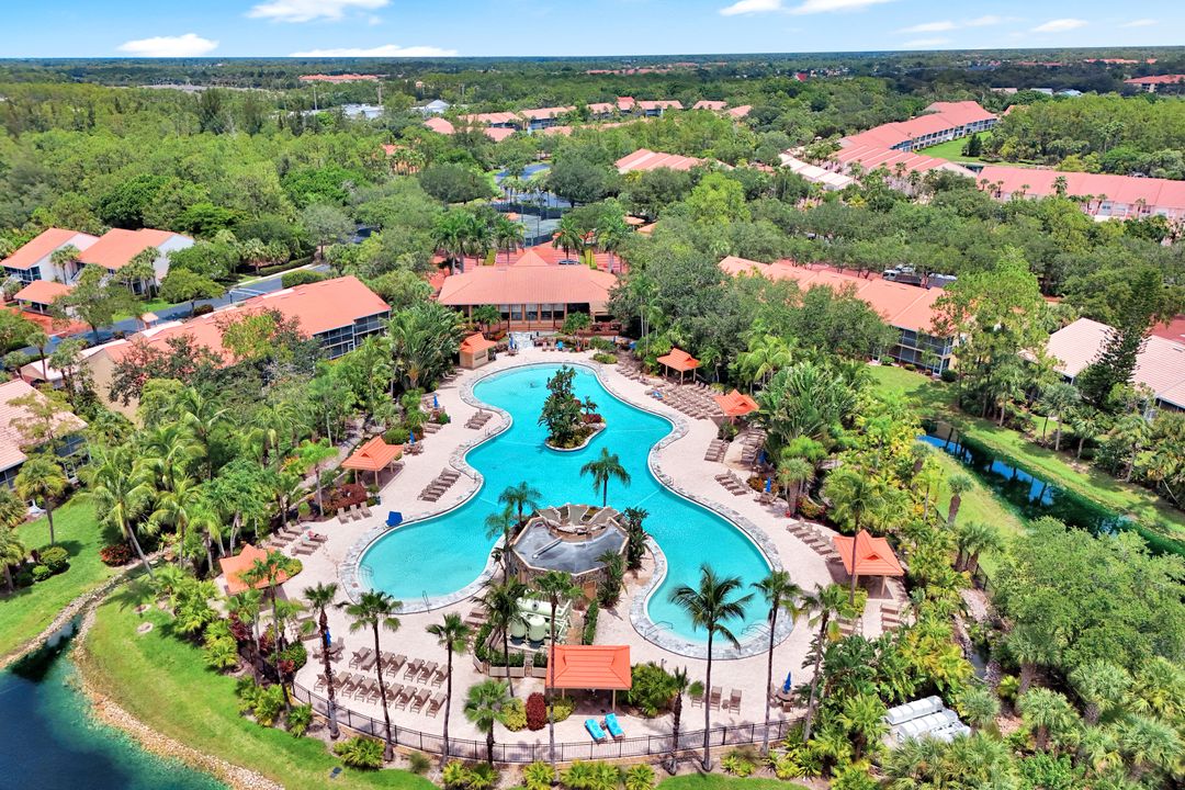 1940 Cascades Dr #8, Naples, FL 34112