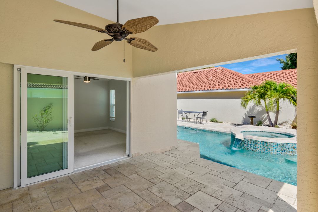 11054 Linnet Ln, Naples, FL 34119