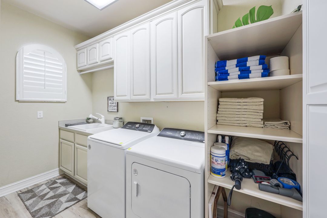 2802 SW 34th Terrace, Cape Coral, FL 33914