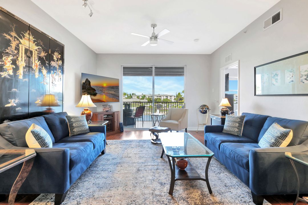 16595 Lake Cir Dr #234, Fort Myers, FL 33908