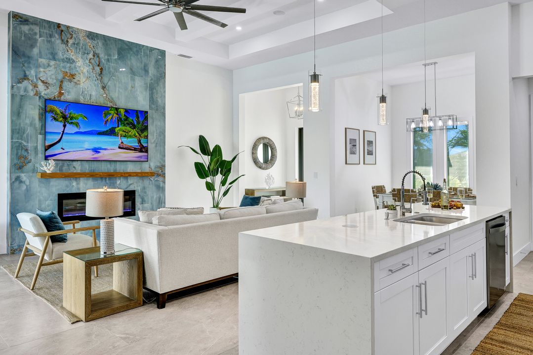 23 NE 8th Terrace, Cape Coral, FL 33909