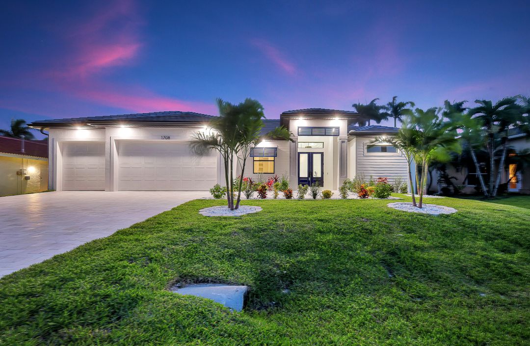 1708 SW 54th St, Cape Coral, FL 33914