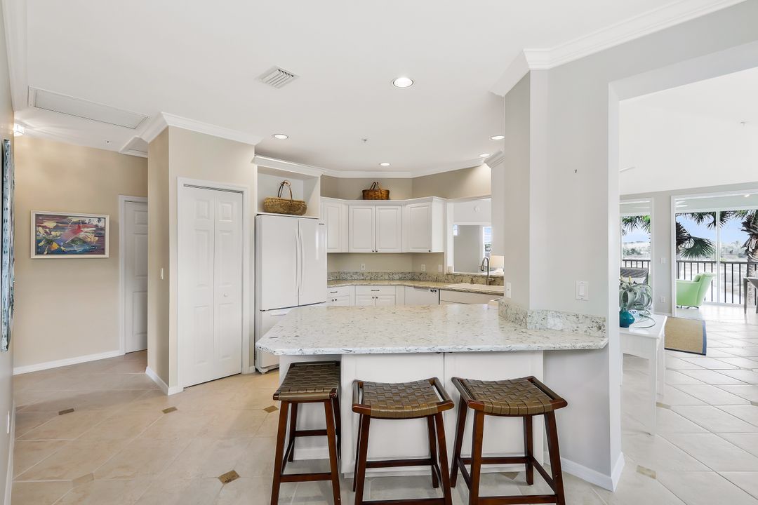 25010 Cypress Hollow Ct #204, Bonita Springs, FL 34134