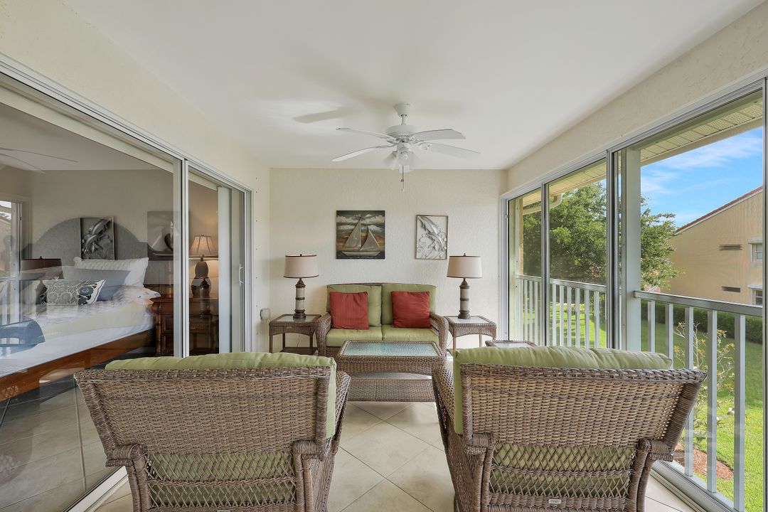 2395 Bayou Ln #4, Naples, FL 34112