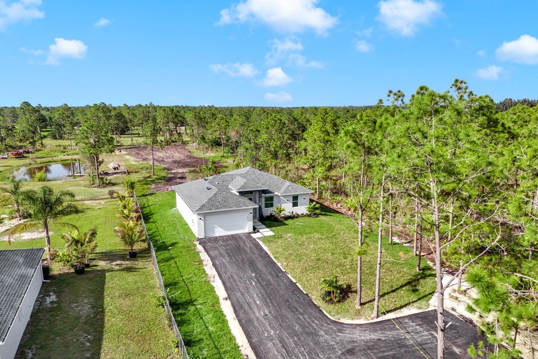 4321 60th Ave NE, Naples, FL 34120