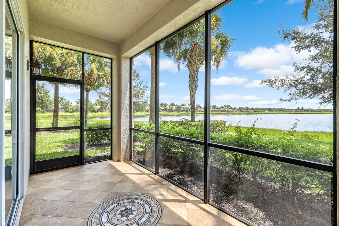 3164 Serena Ln #101, Naples, FL 34114