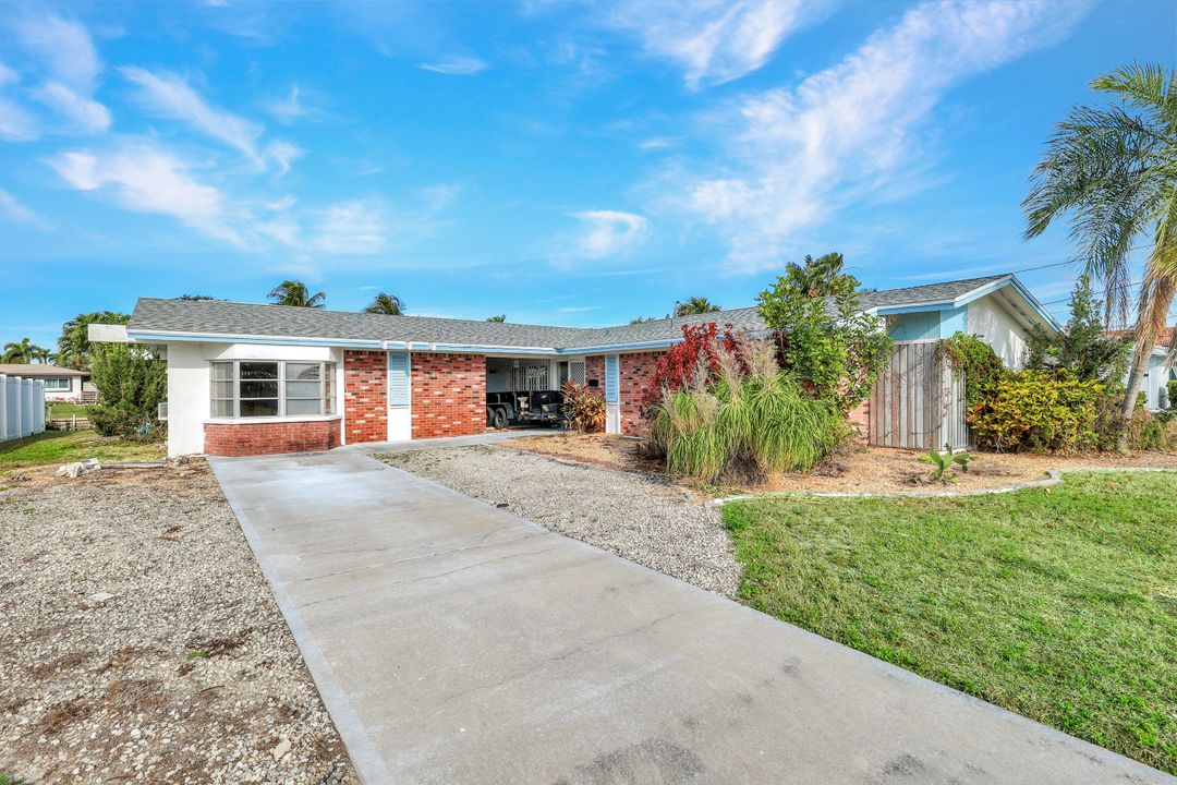 5130 SW 2nd Pl, Cape Coral, FL 33914