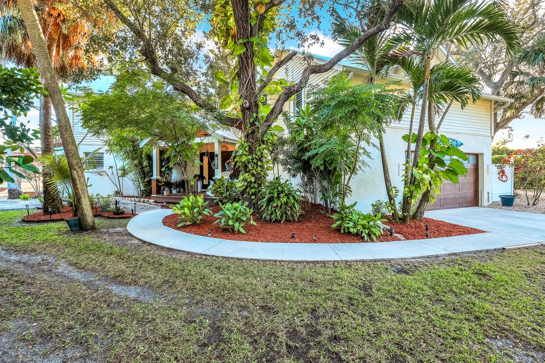 1787 Seafan Cir, North Fort Myers, FL 33903