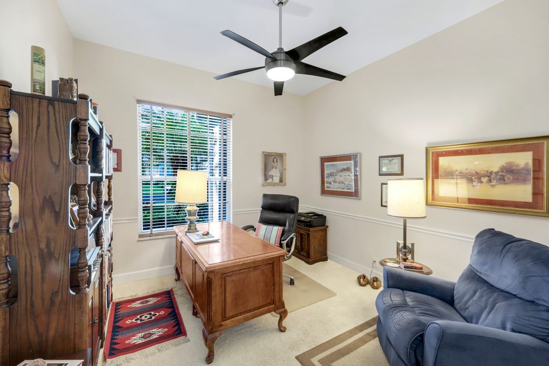 8397 Northhampton Ct, Naples, FL 34120