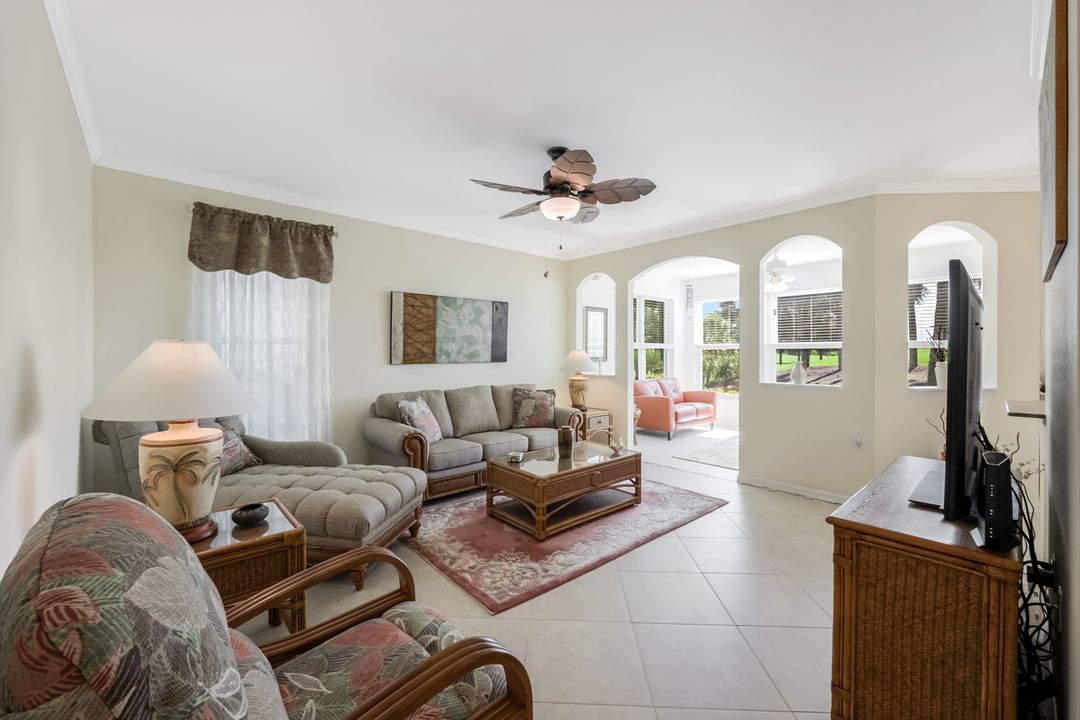 1320 Charleston Square Dr #101, Naples, FL 34110