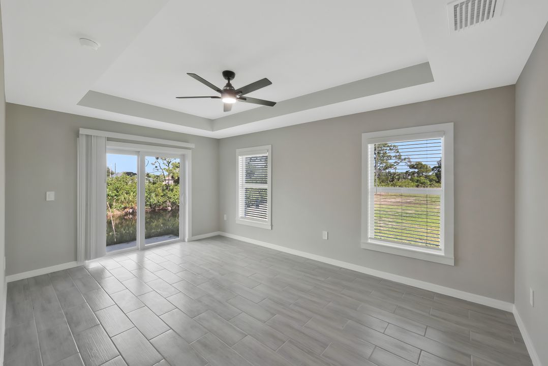 3804 NE 9th Pl, Cape Coral, FL 33909