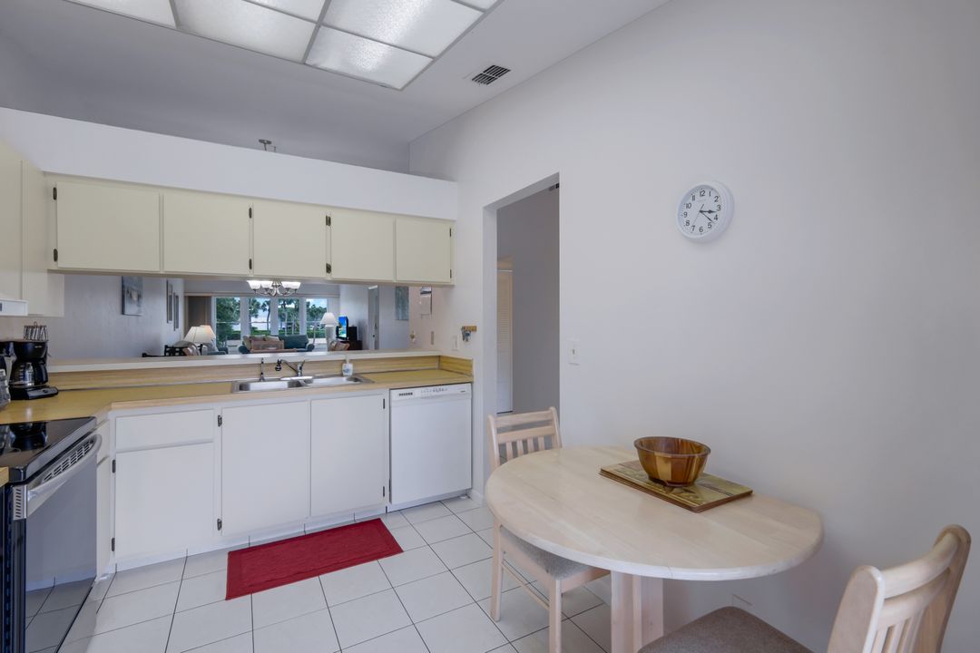 3480 Frosty Way #4, Naples, FL 34112