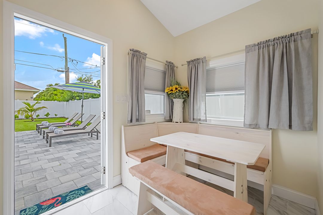 603 108th Ave N, Naples, FL 34108