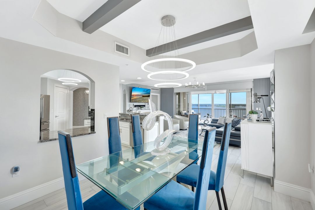 2104 W First St #1404, Fort Myers, FL 33901