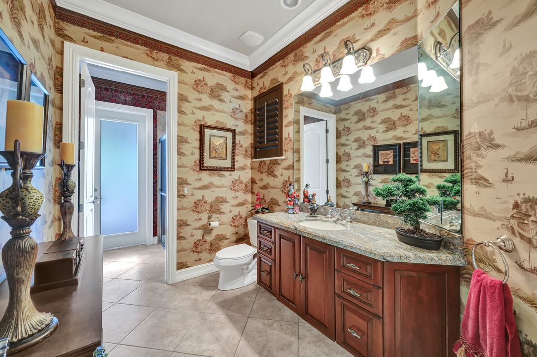 2743 Olde Cypress Dr, Naples, FL 34119