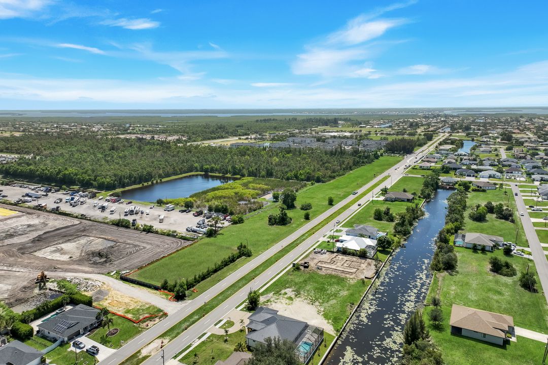 2617 Ceitus Pkwy, Cape Coral, FL 33991