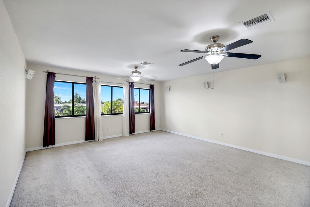 2832 SW 17th Ave, Cape Coral, FL 33914