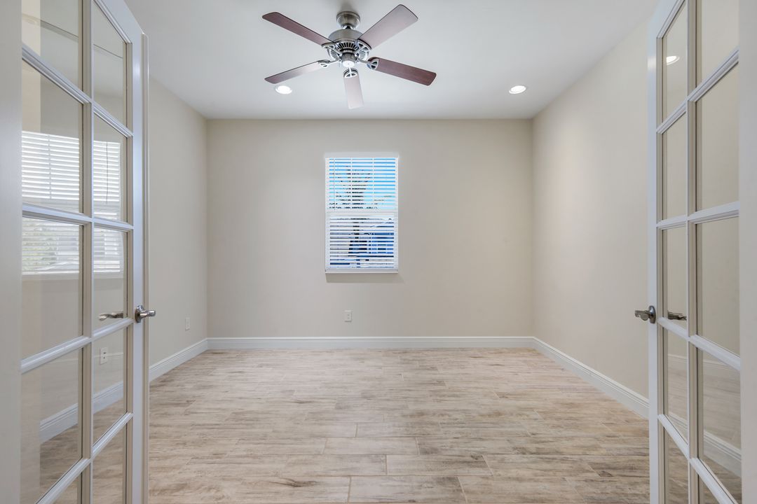 2343 Sheen Ln #405, Naples, FL 34120